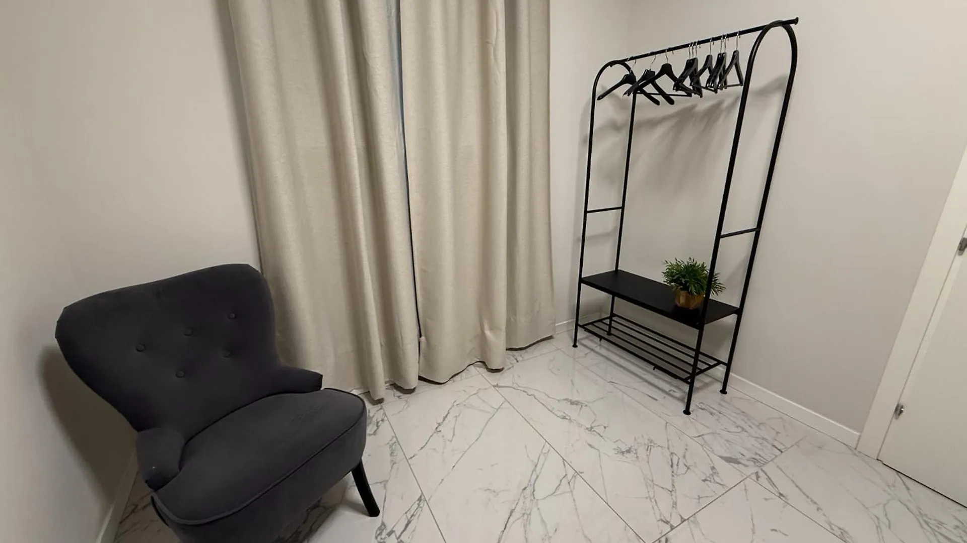 Attico Nel Cuore Di Milano شقة